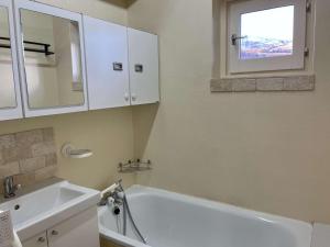 Appartement cosy, balcon ouest, calme, parking inclus - FR-1-330B-227