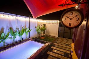 Baan Rot Fai Krabi Platform 1