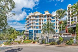 Marina views at Airlie 10F - 1 bedroom