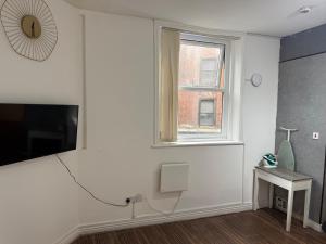 4 Seasons Apartments