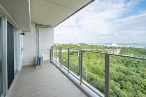 モンドミオ沖縄リゾート ライカムヒルズ 10階