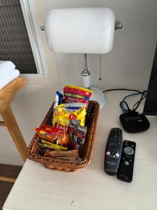 dawn at sea hua-hin beachfront pool villa บ้านแสงแรก พูลวิลล่าติดทะเลหัวหิน