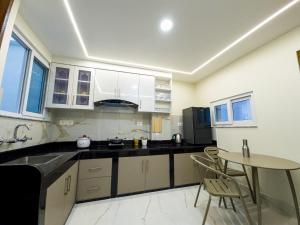 Shama suites Serviced apartment at Tinchuli, Bouddha