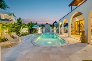 Little Castle 4BR Mediterranean Retreat in Canggu