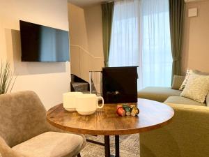 Liaison Court Nishikujo Universal Bay 2-303 free parking