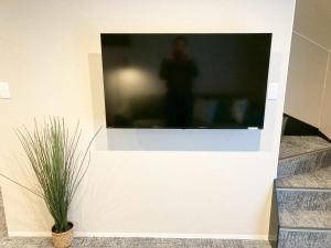 Liaison Court Nishikujo Universal Bay 2-303 free parking