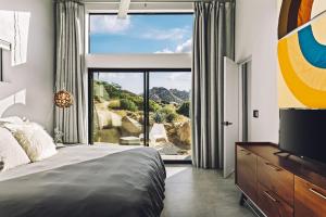 Heavens View By The Cohost Company