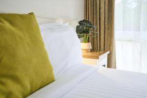 Sanctuary House Resort Motel