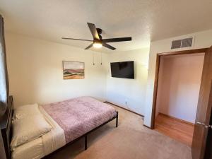 Free Chick-Fil-A & Starbucks! Cliffside Hideaway!