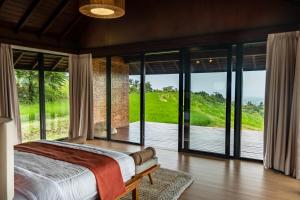 Meadow Hills Villas by Mahaprana