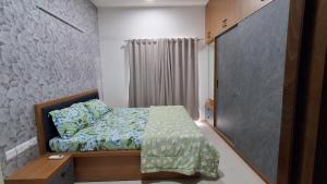 The LUXE ManorA luxury apartment