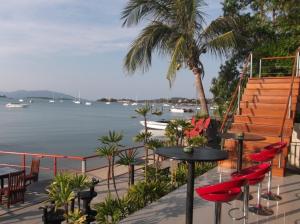 Marina Residence hotel, 
Koh Samui, Thailand.
The photo picture quality can be
variable. We apologize if the
quality is of an unacceptable
level.
