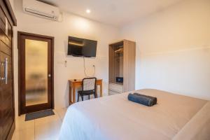 Few Mins Walk to Cafes & Beach BB Guesthouse 7