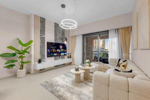 Full Burj Khalifa 3BR in Act Towers