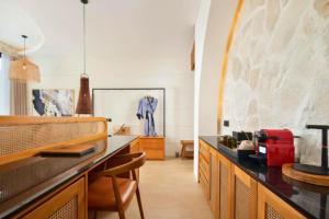 Nyasia Unique 1 BR Suite Room ZN383