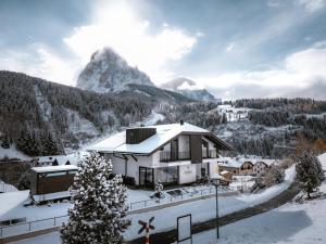 Anna Lodges Dolomites