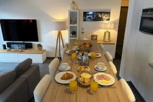 Modern flat with parking and views of Brevent