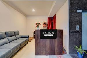 Townhouse Element Mall Bangalore Formerly Venkat Inn