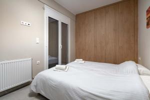 Peristeri Luxury Retreat