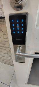 Axon Cozy Modern House Blue Unit Near The Walking Street