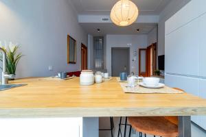 Liberty House - Carozzi Apartments