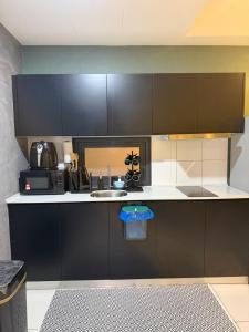 KLIA Transit Homestay By Horizon Suites 5min ERL WiFi Pool