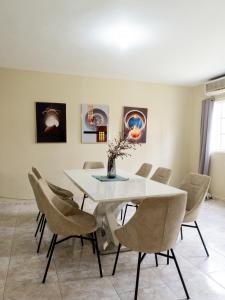 4BR Villa Newly Renovated-5 min to Playa Dorada H1