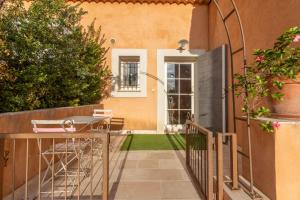 Les Myrtes - Le Mas des Bouteillans