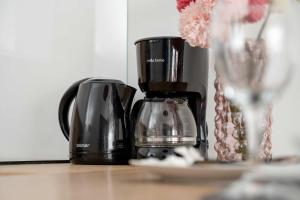 Stylish Studio with Underground Parking and a Perfect Location by Noclegi Renters