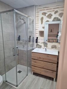 Casa siglo XV 4Toledo habitacion privada con baño