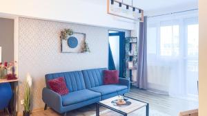 Urban Nest - M&N Condos