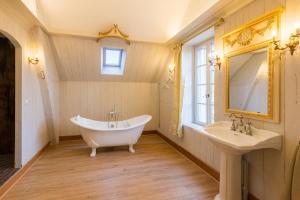 LEcole des Naudins - Ancienne école de village