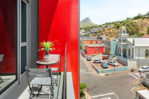 Stylish 1Bed Secure Panoramic Mountain Views