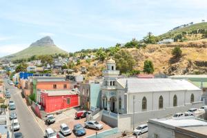 Stylish 1Bed Secure Panoramic Mountain Views