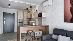 Q Apart Eden Dwupokojowy apartament z garażem gratis Manufaktura FV