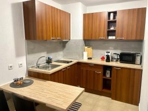 The Cozy Spot by the Ski Lift Gondola