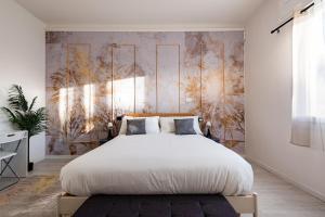 8 min Station House 6 Guests 2 Terraces