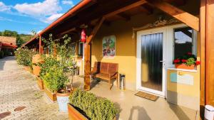 Vadvirág Vendéglő és Fogadó