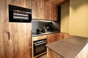 Les Hauts de Val Stunning Apartment with Panoramic View