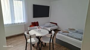 Lenkev Living Aparts, Free Parking!