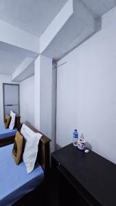 Home Stay by 98