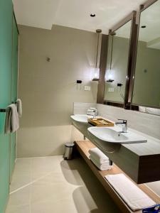 Cleo Suites at Novotel Hotel Residences near Makati