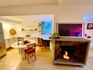 Camilluccia ponte Milvio Farnesina luxury loft with private box parking