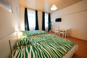 Cozy Central Vero Apartment