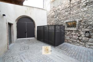 GoldenSuitesItaly Duomo Luxury Apartment 1