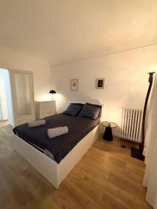 Tour Eiffel ,Champs-Élysées, Flandrin