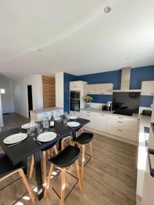 .Le Grand Suffren. Maison familiale La Pironnière