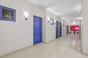 POP 83994B Hotel Velvet