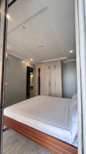 3 bedroom apartment with a sea view in nyali