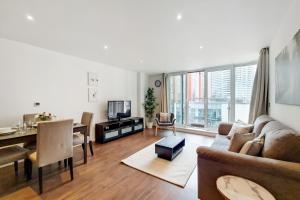 Deluxe Two Bed Apartment by London ExCeL & O2